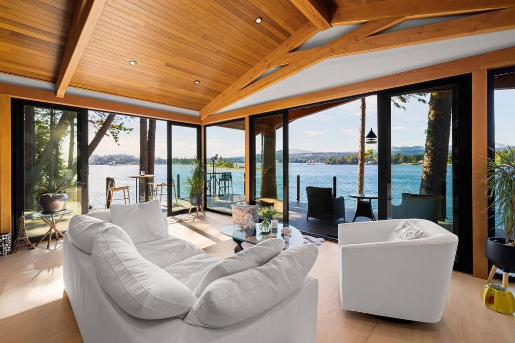 Kingfisher Manor Βίλα Sooke Εξωτερικό φωτογραφία