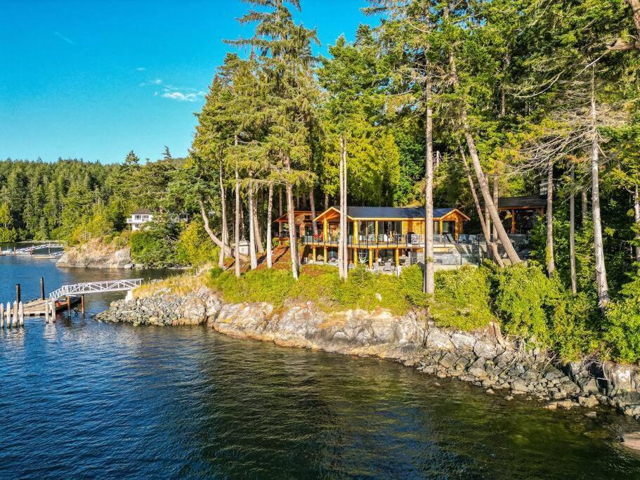 Kingfisher Manor Βίλα Sooke Εξωτερικό φωτογραφία