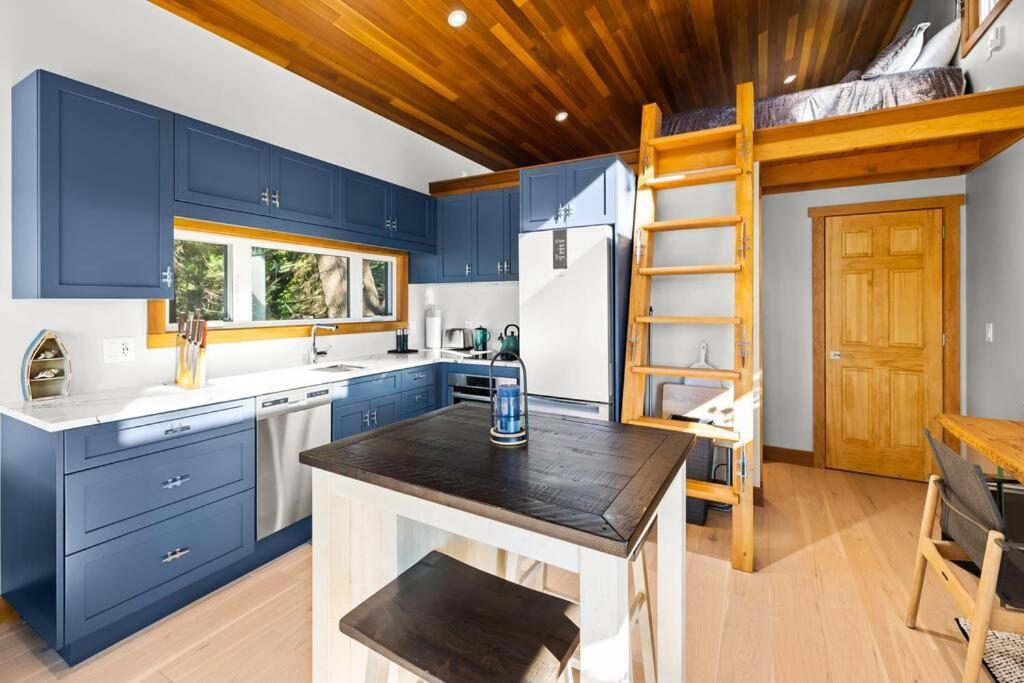 Kingfisher Manor Βίλα Sooke Εξωτερικό φωτογραφία