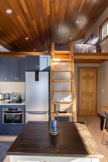 Kingfisher Manor Βίλα Sooke Εξωτερικό φωτογραφία