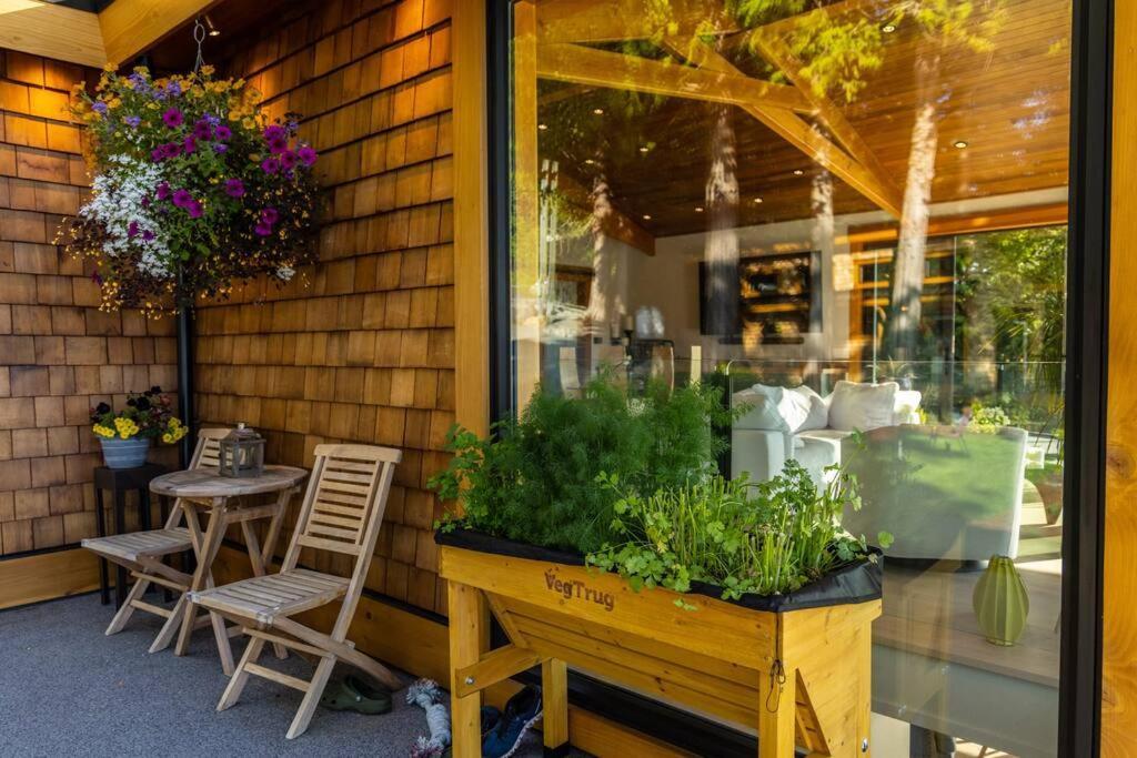 Kingfisher Manor Βίλα Sooke Εξωτερικό φωτογραφία