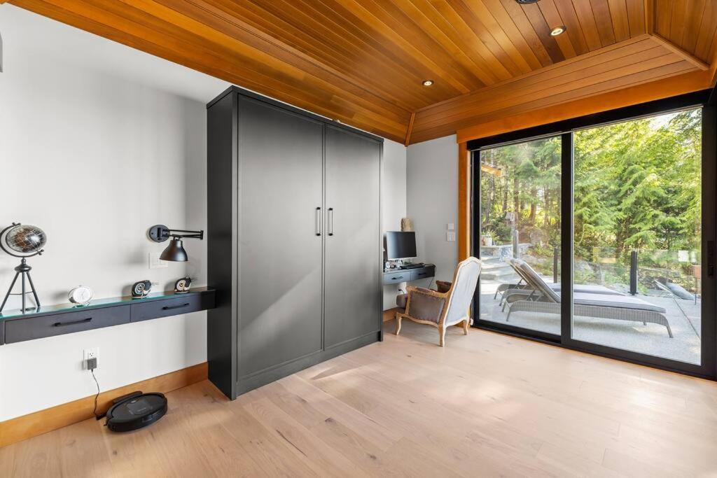 Kingfisher Manor Βίλα Sooke Εξωτερικό φωτογραφία