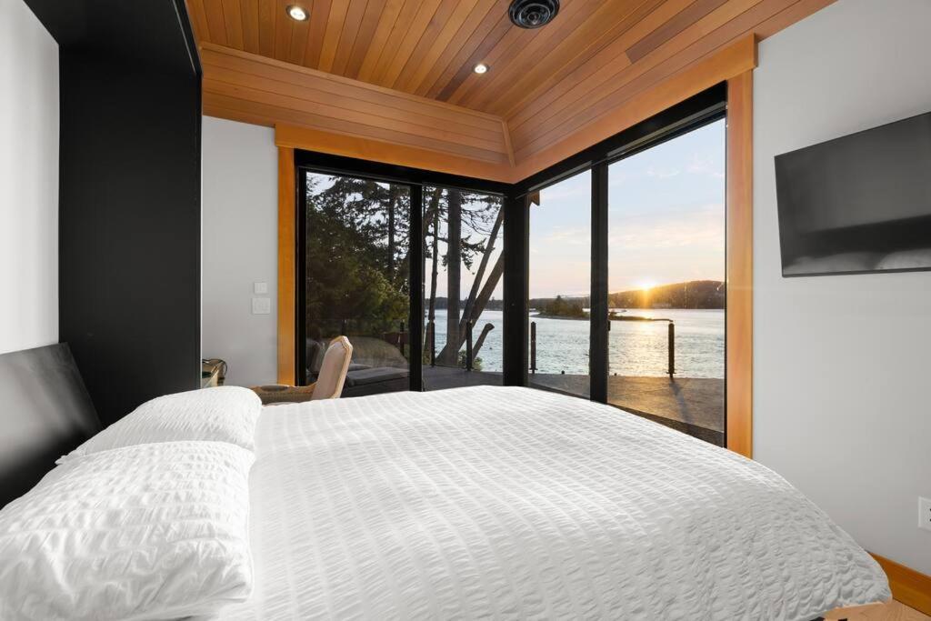 Kingfisher Manor Βίλα Sooke Εξωτερικό φωτογραφία