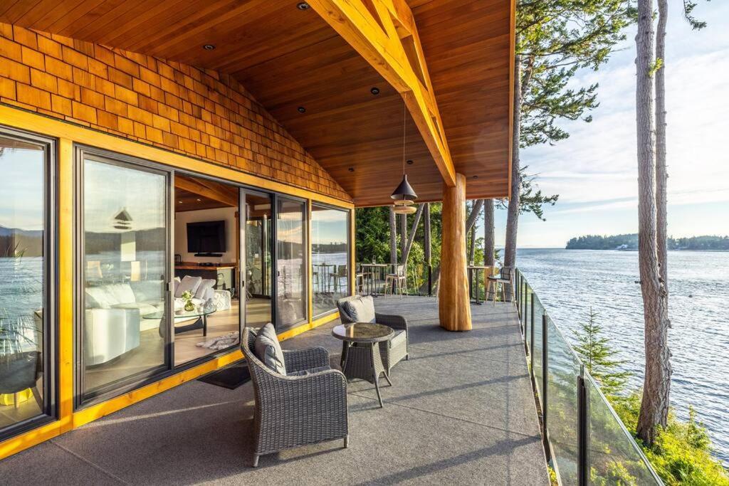 Kingfisher Manor Βίλα Sooke Εξωτερικό φωτογραφία