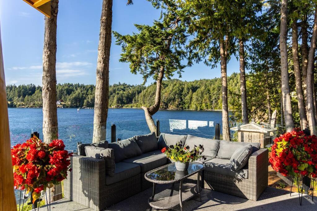 Kingfisher Manor Βίλα Sooke Εξωτερικό φωτογραφία